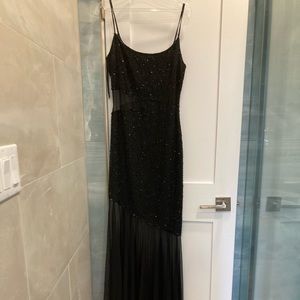 Adrianna Papell Evening Dress in Black with beads and Shear mesh